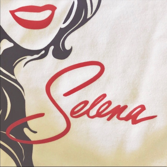 🌹LAST ONE!!!🌹| Selena “Como La Flor” T-Shirt - Picture 5 of 6